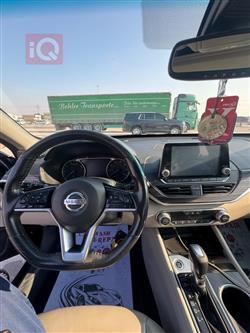 نيسان ألتيما